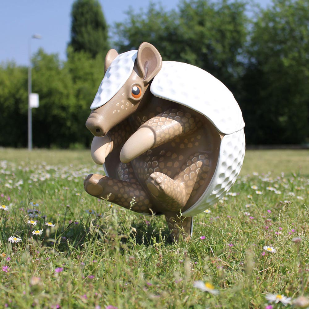 Armadillo da Golf by Pao 2011